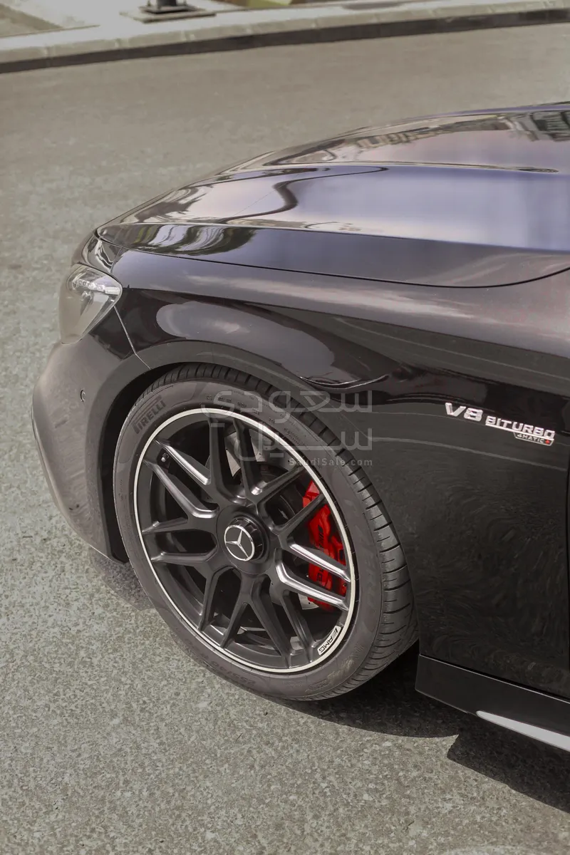 2015 مرسيدس - بنز إس 63 كوبيه