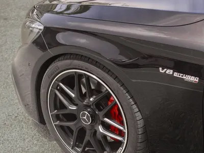 2015 مرسيدس - بنز إس 63 كوبيه