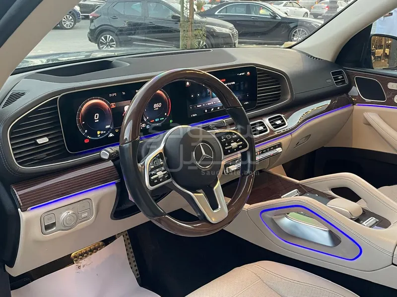 2022 مرسيدس - بنز جي إل إس 450