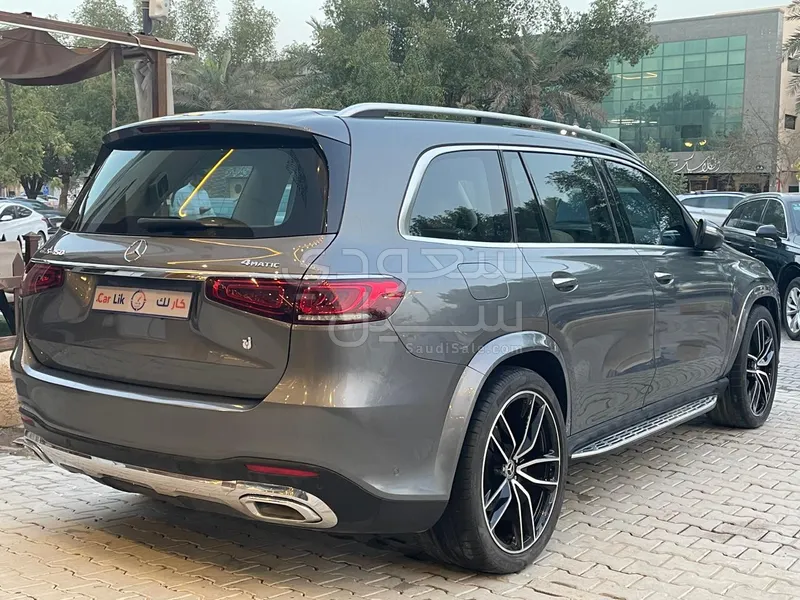 2022 مرسيدس - بنز جي إل إس 450