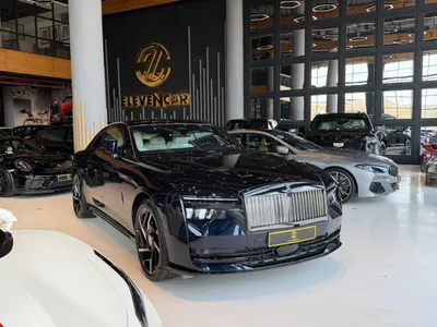2025 رولز رويس سبيكتر بلاك بادج