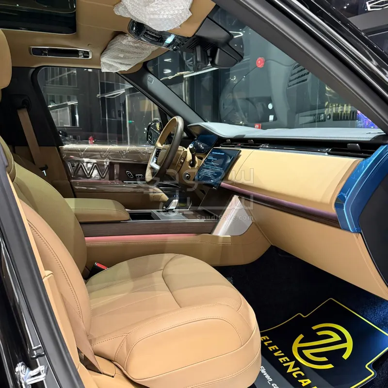 2026 لاند روفر رينج روفر اوتوبيوغرافي