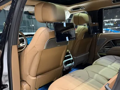 2026 لاند روفر رينج روفر اوتوبيوغرافي