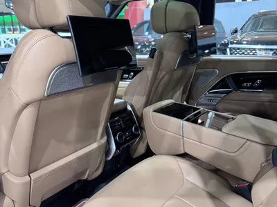 2025 لاند روفر رينج روفر اوتوبيوغرافي