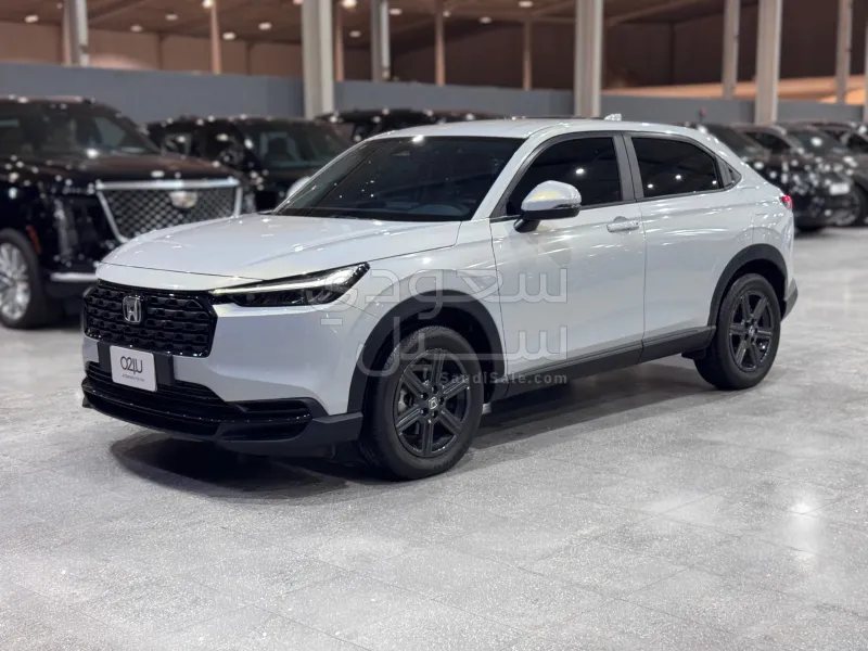 2025 هوندا اتش ار في