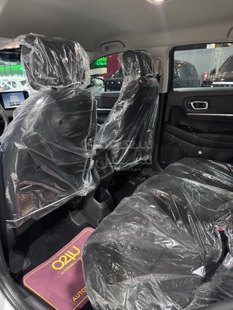 2025 هوندا اتش ار في