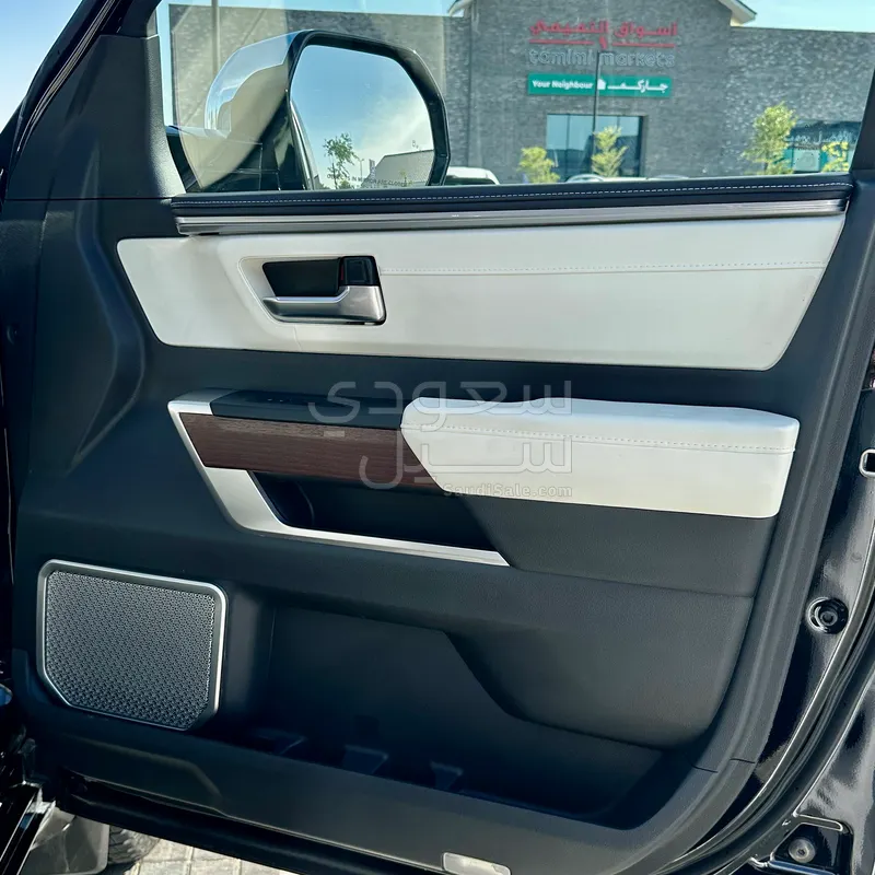 2024 تويوتا تندرا كابستون