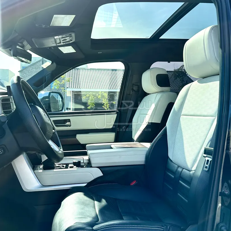 2024 تويوتا تندرا كابستون