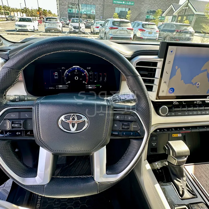 2024 تويوتا تندرا كابستون