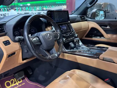 2025 لكزس إل إكس 600