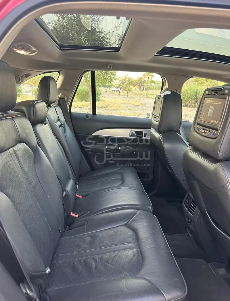 2015 لنكولن ام كي اكس