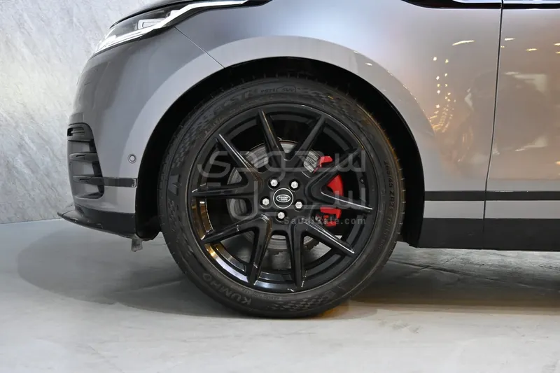 2021 لاند روفر رينج روفر فيلار اس