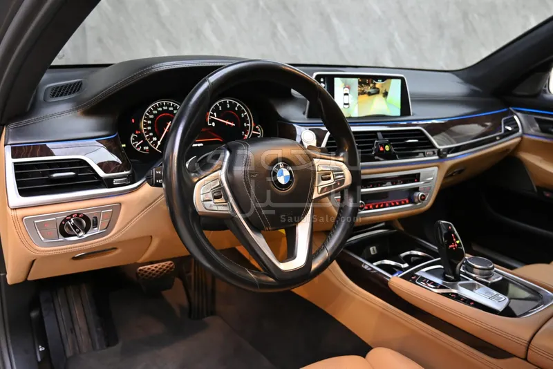 2017 بي ام دبليو الفئة السابعة 740 إل أي