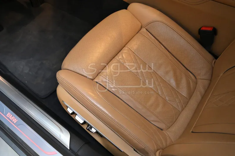 2017 بي ام دبليو الفئة السابعة 740 إل أي