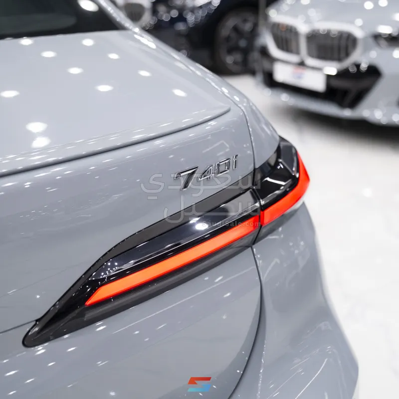 2026 بي ام دبليو الفئة السابعة 740أي