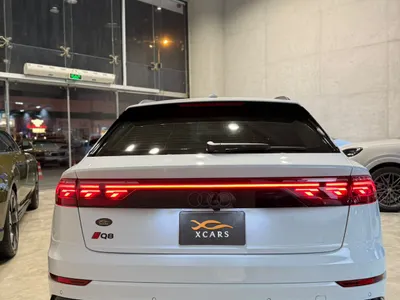 2024 Audi Q8 S Line