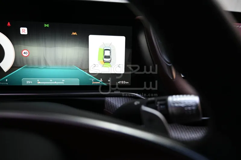 2025 جينيسيس جي 90