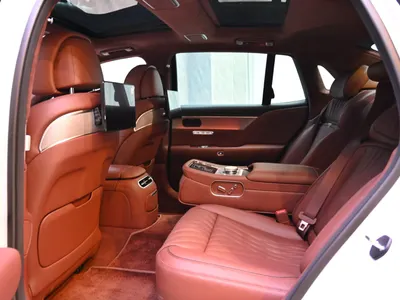 2025 جينيسيس جي 90