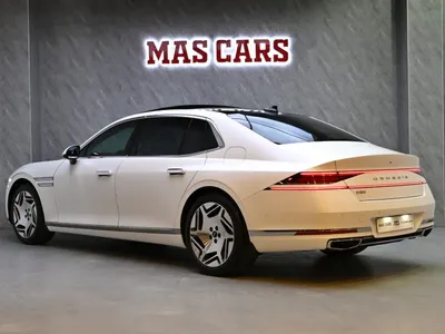 2025 جينيسيس جي 90