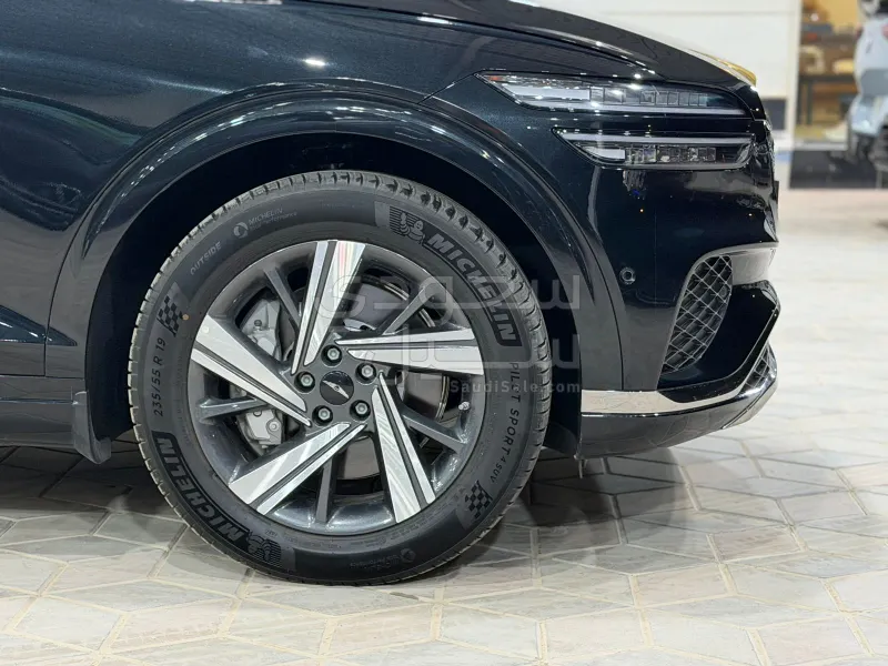 2026 جينيسيس جي في 70