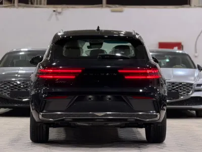 2026 جينيسيس جي في 70