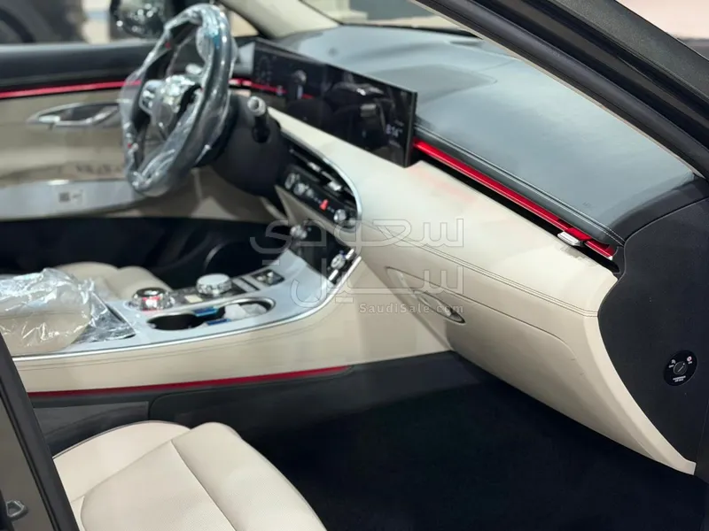 2026 جينيسيس جي في 70