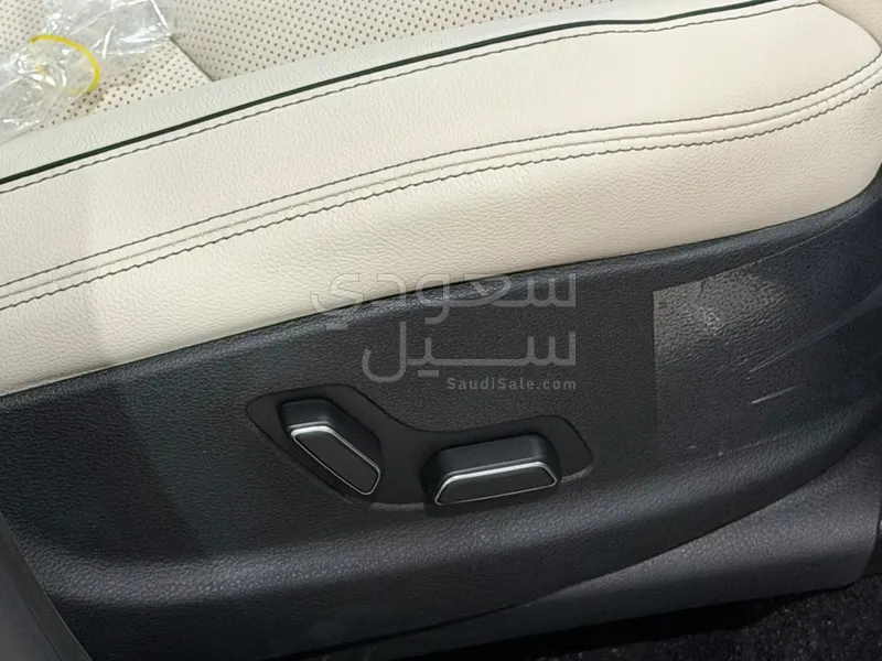 2026 جينيسيس جي في 70