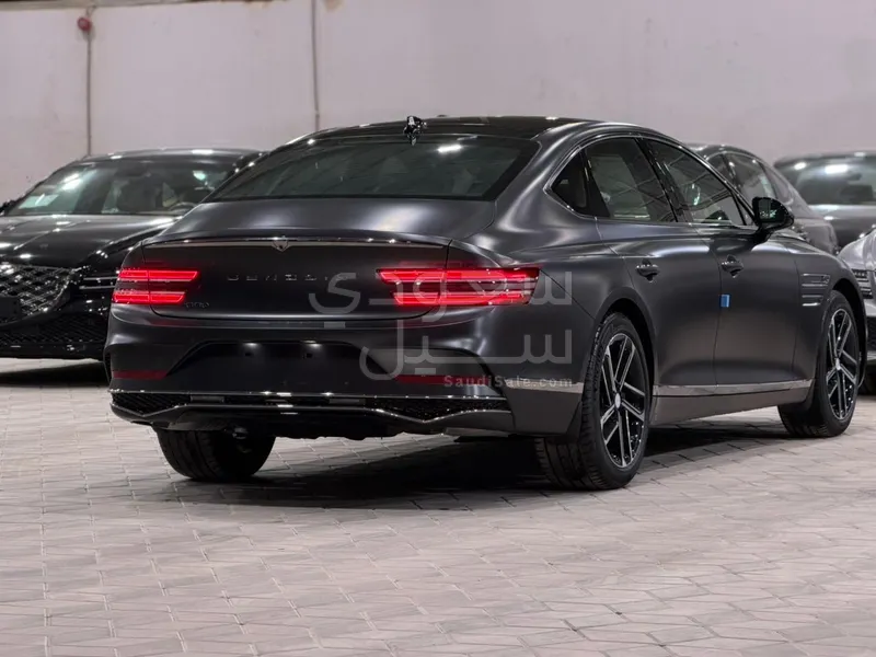 2026 جينيسيس جي 80