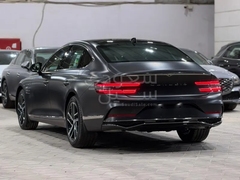 2026 جينيسيس جي 80