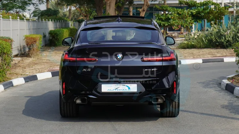 2025 بي ام دبليو الفئة اكس 4