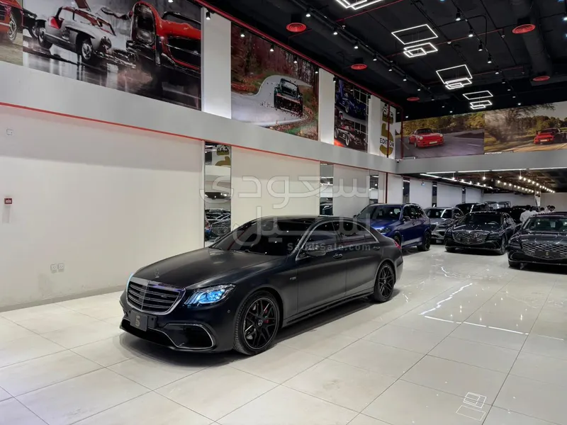 2018 مرسيدس - بنز إس 65 أي إم جي