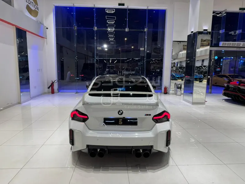 2024 بي ام دبليو الفئة ام إم 2