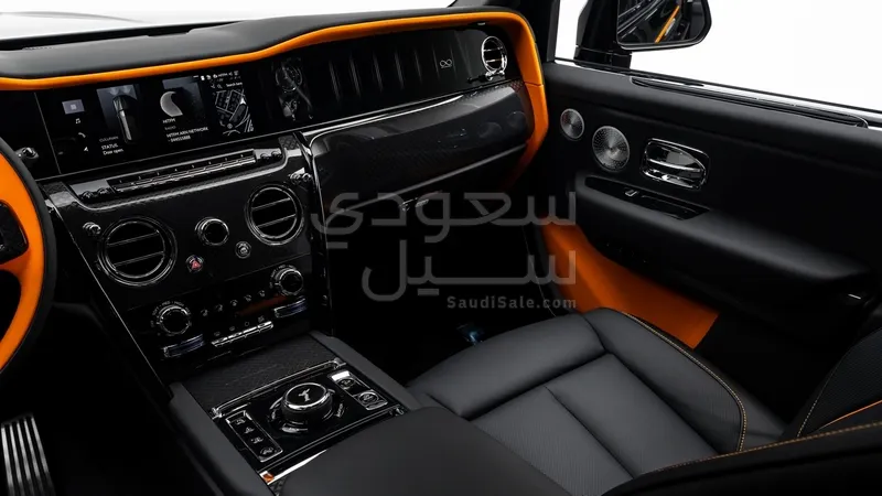 2026 رولز رويس كولينان بلاك بادج