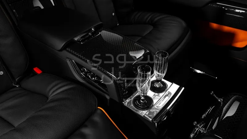 2026 رولز رويس كولينان بلاك بادج