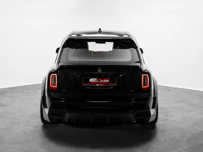 2026 رولز رويس كولينان بلاك بادج