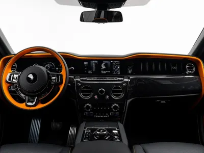 2026 رولز رويس كولينان بلاك بادج