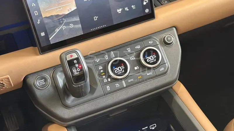 2025 لاند روفر ديفيندر 130 اكس