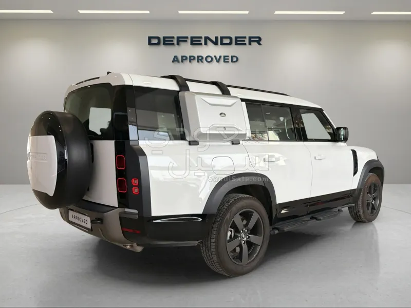 2025 لاند روفر ديفيندر 130 اكس