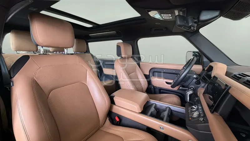 2025 لاند روفر ديفيندر 90