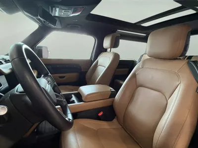 2025 لاند روفر ديفيندر 90