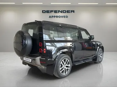 2025 لاند روفر ديفيندر اكس 110