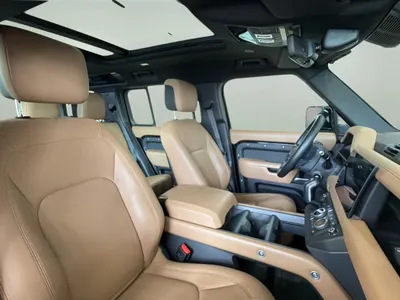 2025 لاند روفر ديفيندر اكس 110