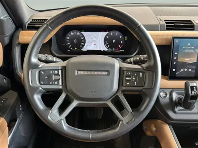 2025 لاند روفر ديفيندر اكس 110