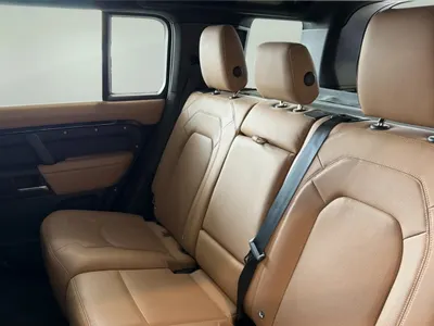 2025 لاند روفر ديفيندر اكس 110