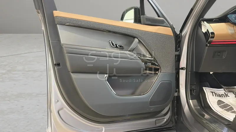 2024 لاند روفر رينج روفر سبورت اتش اس اي