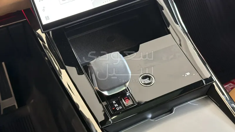 2024 لاند روفر رينج روفر سبورت اتش اس اي