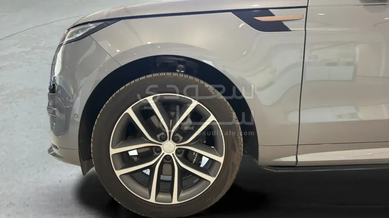 2024 لاند روفر رينج روفر سبورت اتش اس اي