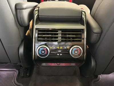 2024 لاند روفر رينج روفر سبورت اتش اس اي