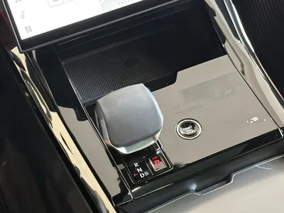 2024 لاند روفر رينج روفر سبورت اتش اس اي