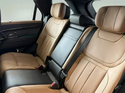 2025 لاند روفر رينج روفر سبورت اوتوبيوجرافي